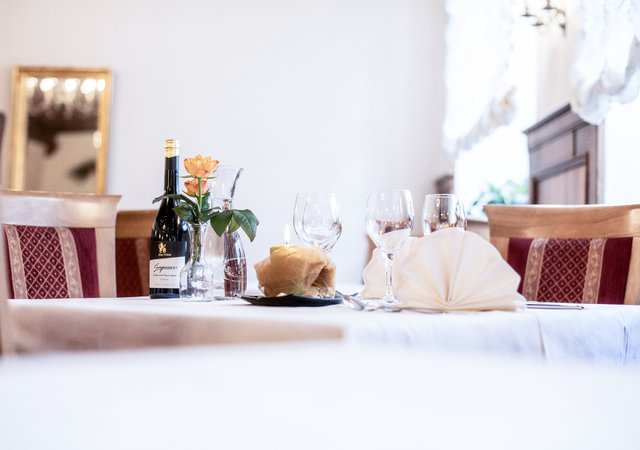 © 2025 Hotel Mondschein