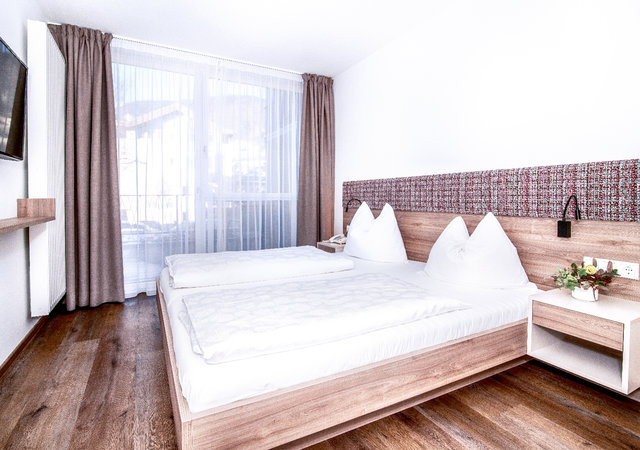 © 2025 Hotel Mondschein