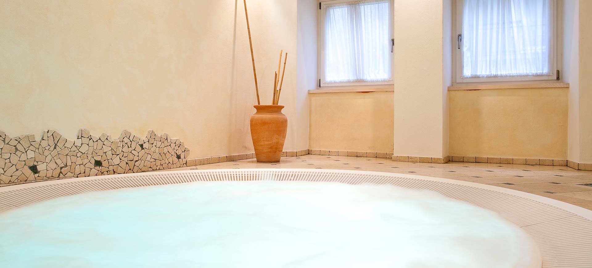 © 2025 Hotel Mondschein
